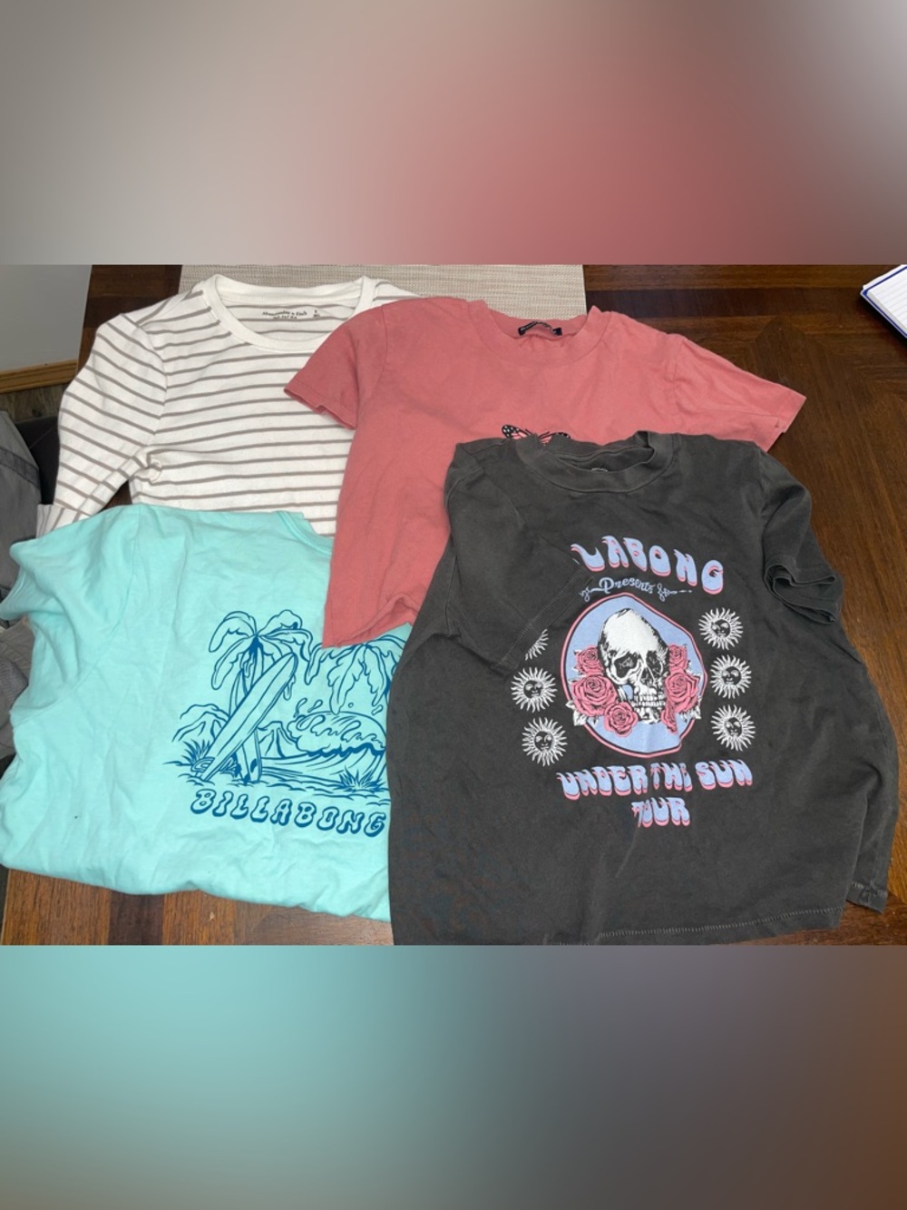 Women’s Small Top Bundle Abercrombie Brandy Melville Billabong Graphic Tee Lot